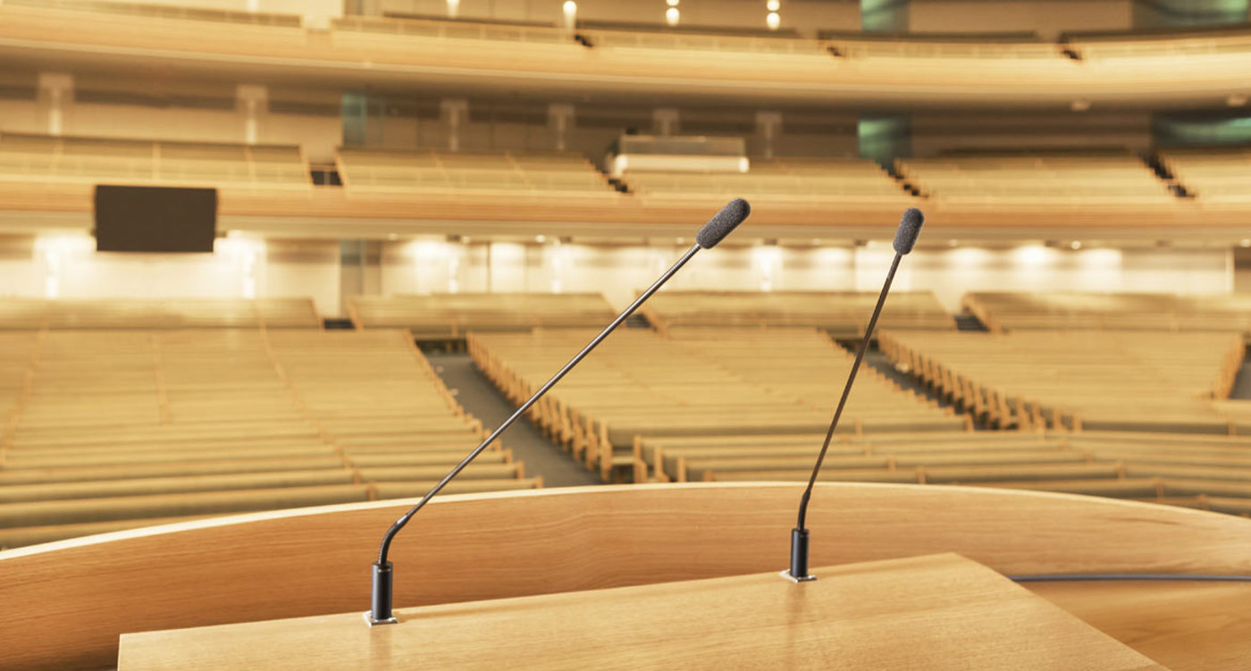 Wireless Microphones for Church, Choir & Preaching